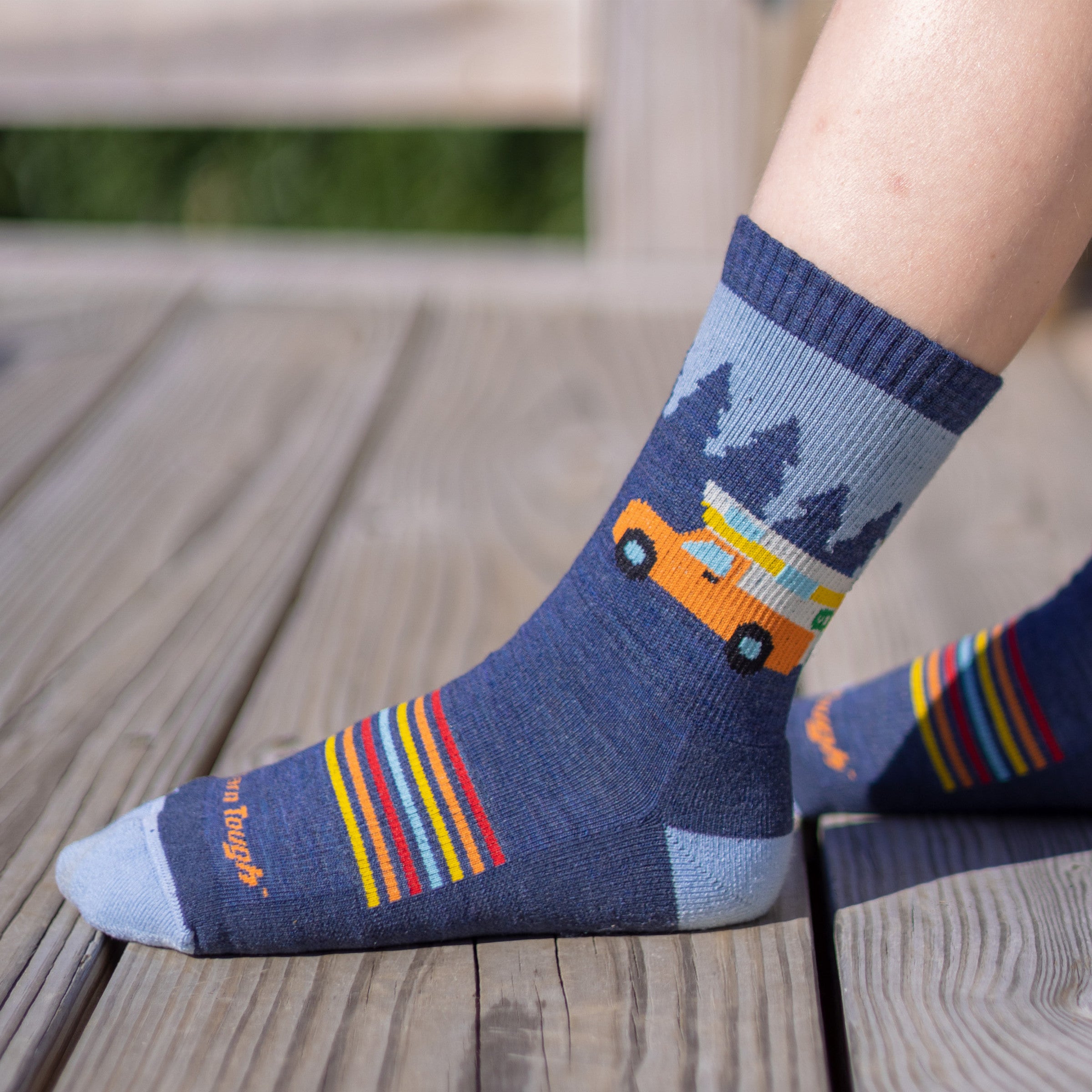 Kids Van Wild Micro Crew Lightweight Hiking Socks - Image 4